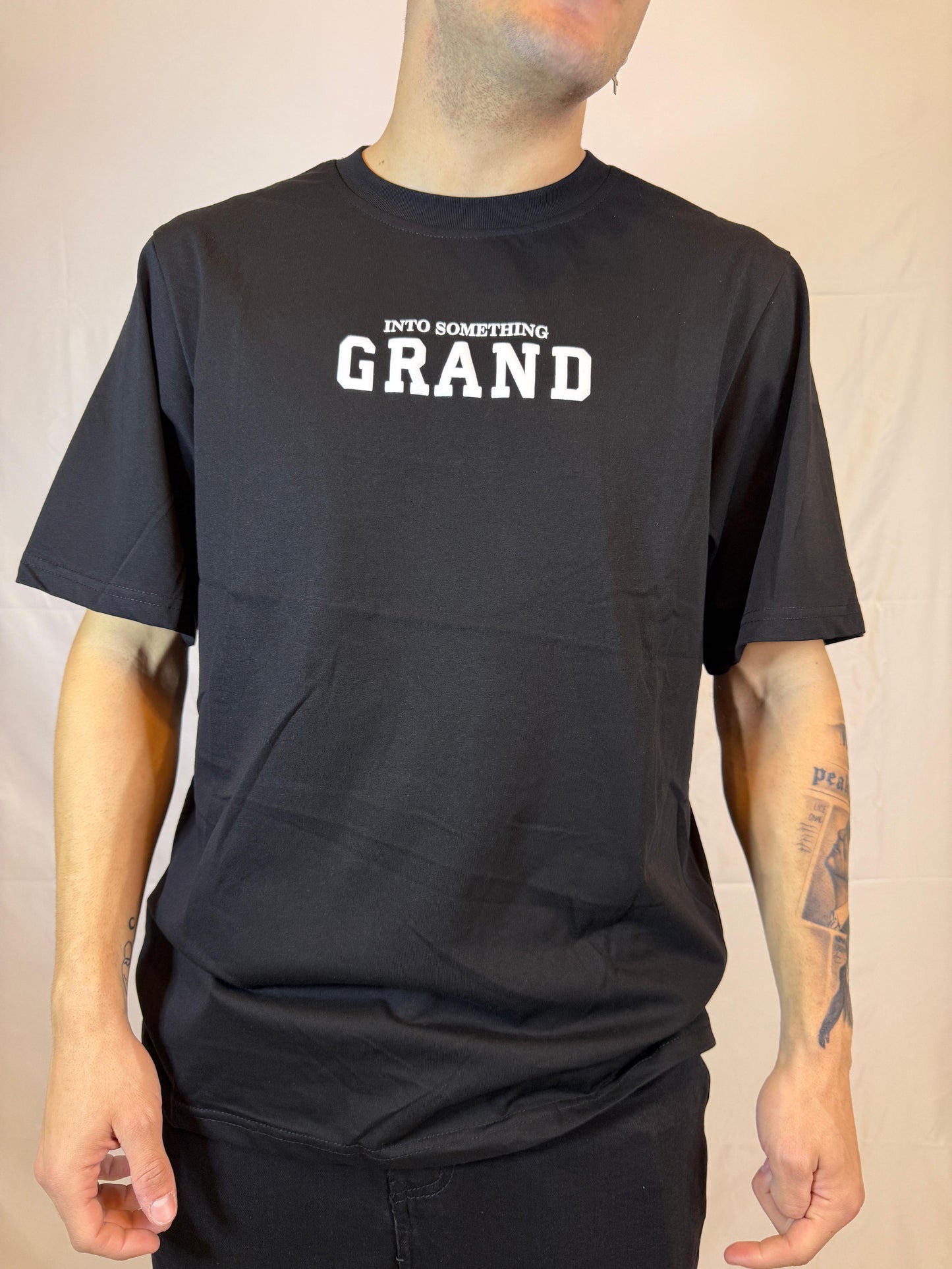 T-SHIRT