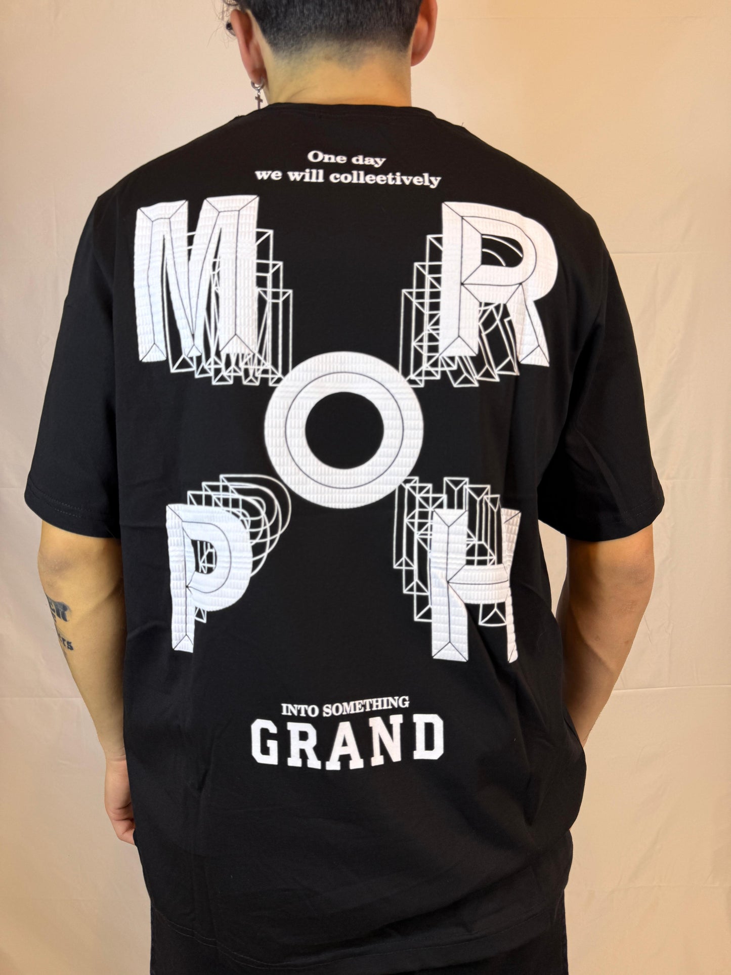 T-SHIRT