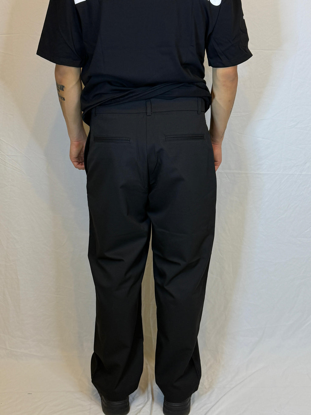 PANTALONE NERO CLASSICO