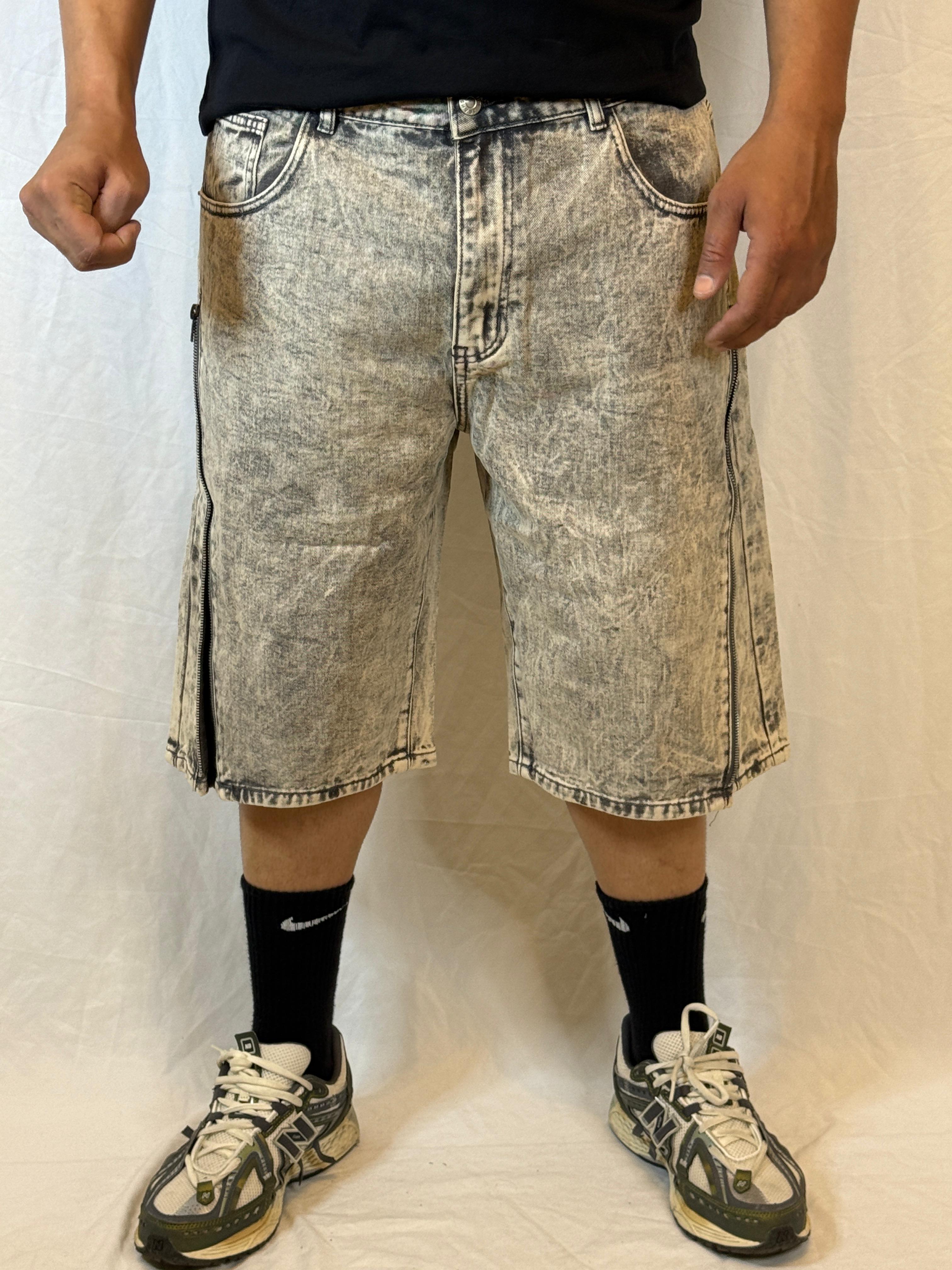 PANTALONCINO CON ZEEP