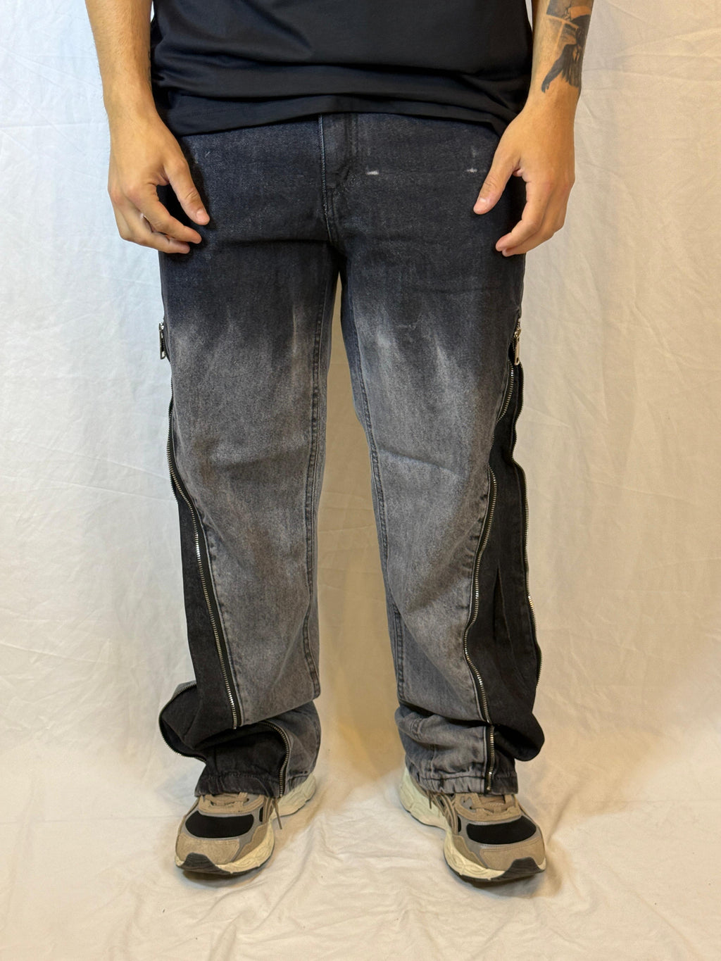 JEANS STREETWEAR CON ZIP